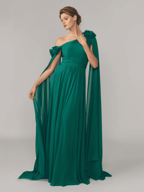 Robe cocktail verte avec long drapé