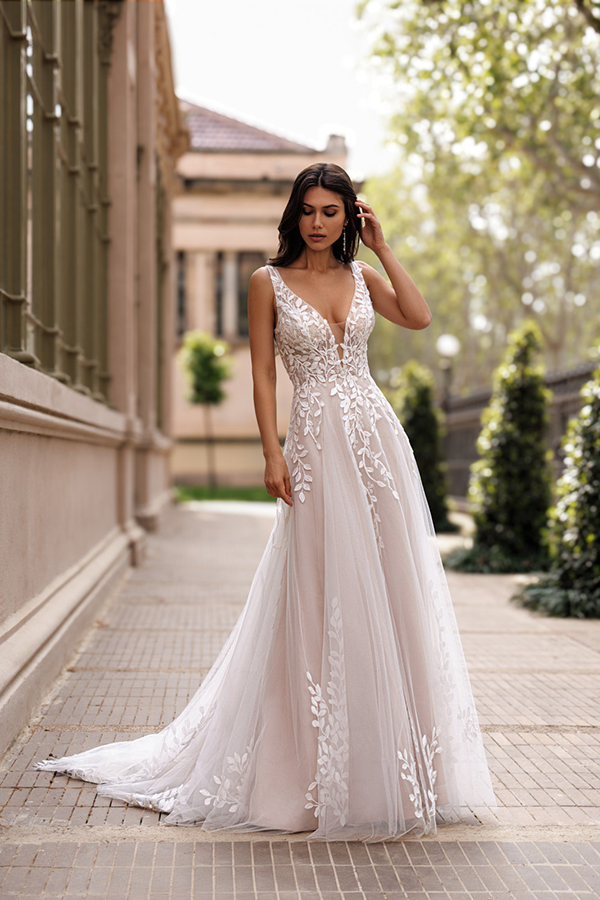 robe de marié de la marque Ellebeline