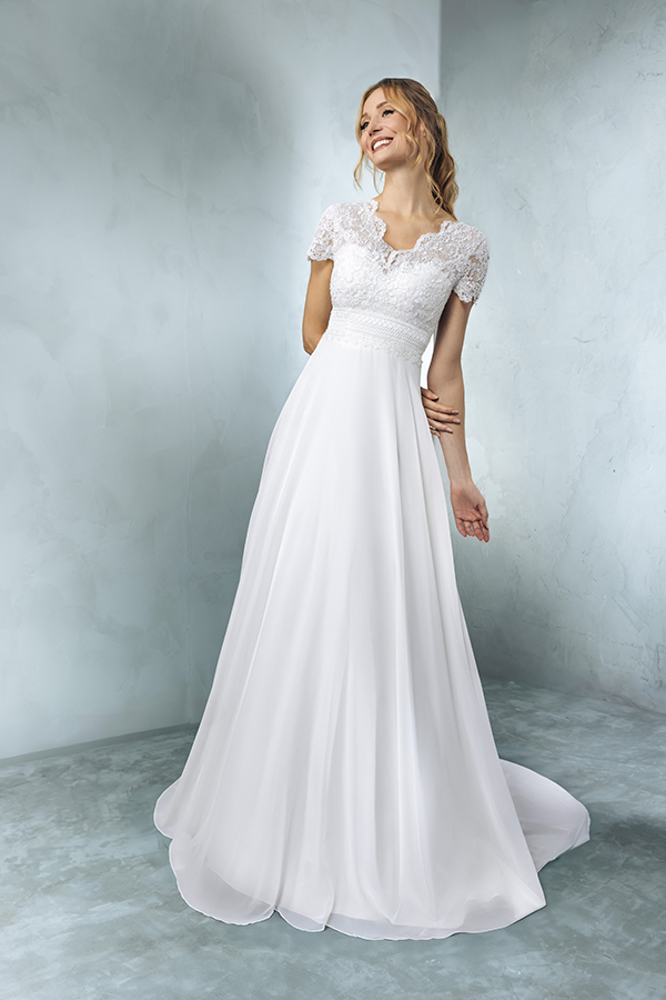 robe de marié de la marque Matrimonia