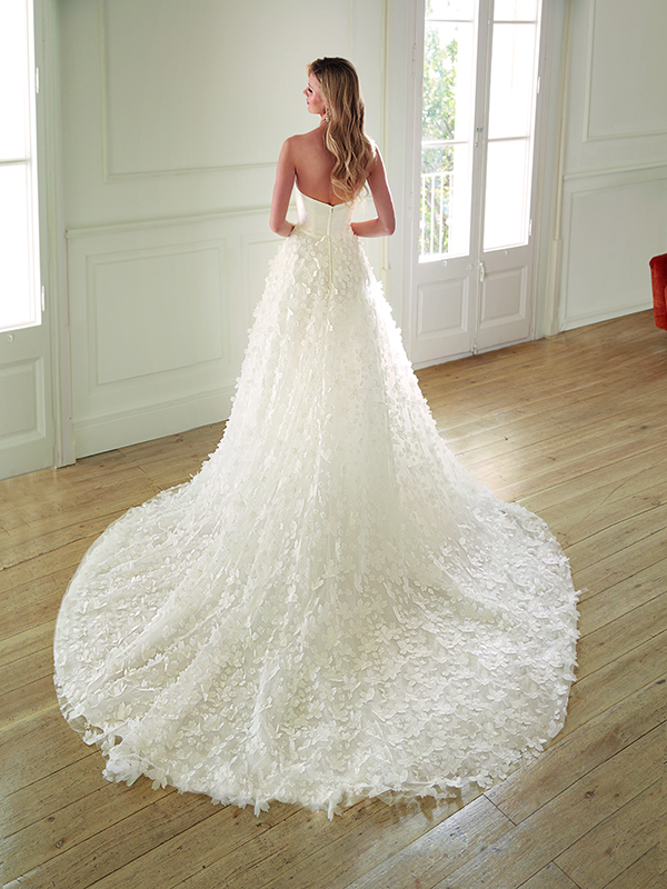 robe de mariage de la marque Sposa