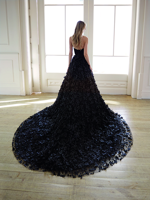 robe de marié de la marque Sposa